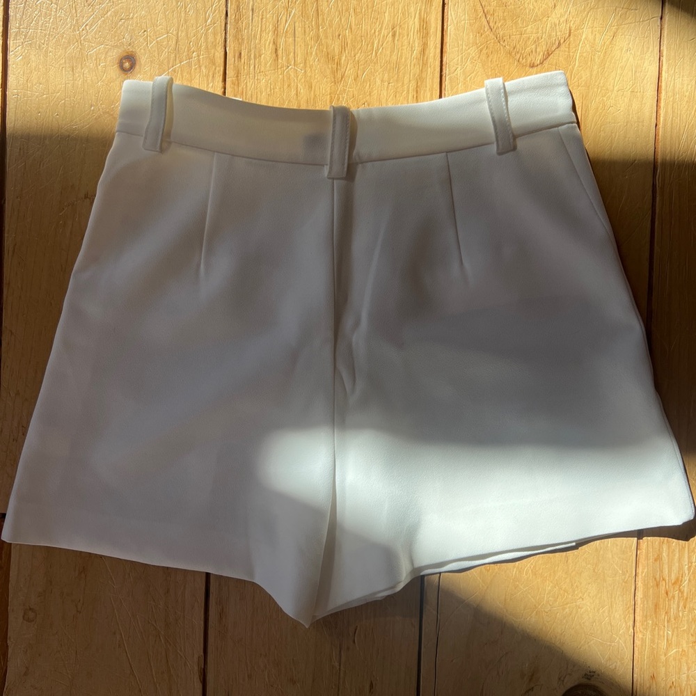 Zara White Tailored shorts
